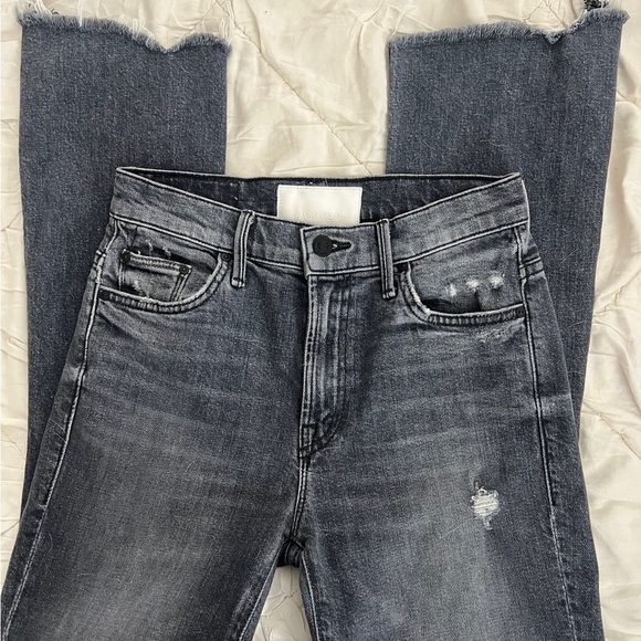 Mother- Insider Crop Step Chew - Pedal to the Metal Destroyed - Picture 9 of 13